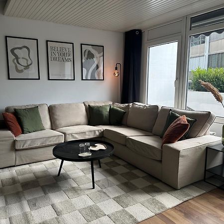 Urban Studio Apartment Mit Designerbad Sehr Zentrale Lage 5 Minuten Zu Fuss In Die Innenstadt Olsztyn Bagian luar foto